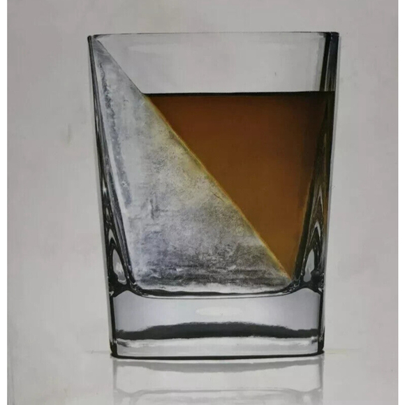 New CORKCICLE Whiskey Wedge Glass with Silicone Ice Mold Sipping 9 Oz glass - Picture 1 of 5